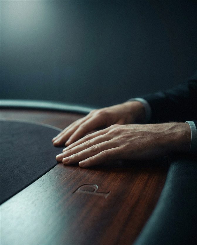 Moderne Casino-Spieloberfläche mit deutlich erkennbaren Spieloptionen